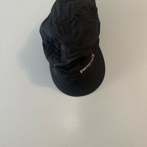 Patagonia Classic Black  Houdini bicyclist hat